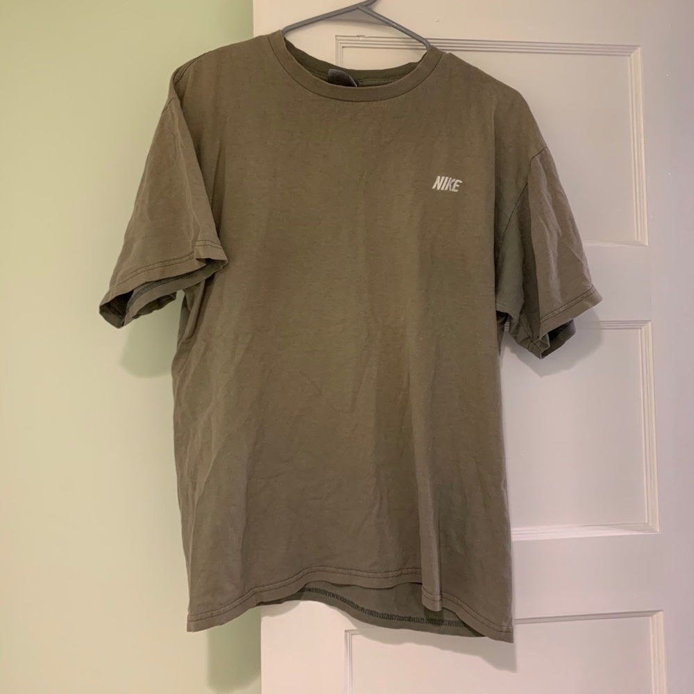 Nike T Shirt